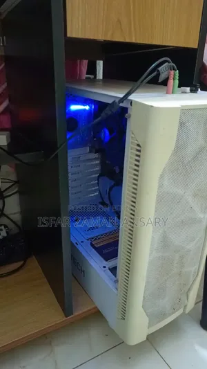 Desktop Computer Gigabyte 8GB Intel Core i3 SSD 256GB