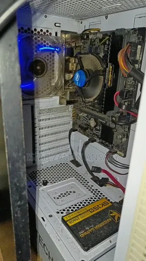 Desktop Computer Gigabyte 8GB Intel Core i3 SSD 256GB