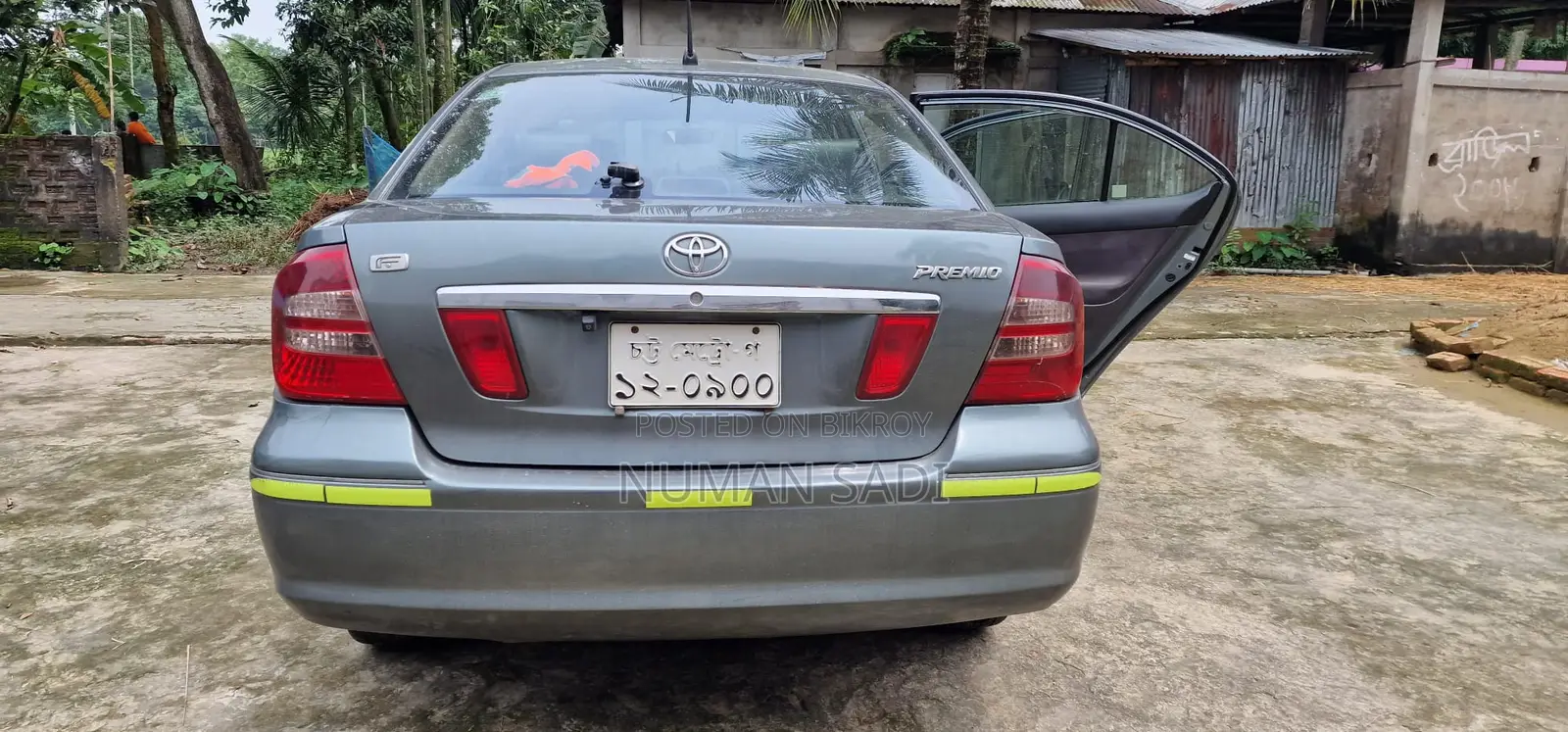 Toyota Premio 2003 Green