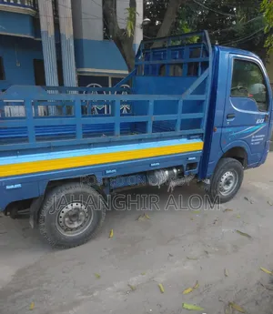 Truck Tata X2 - 2020