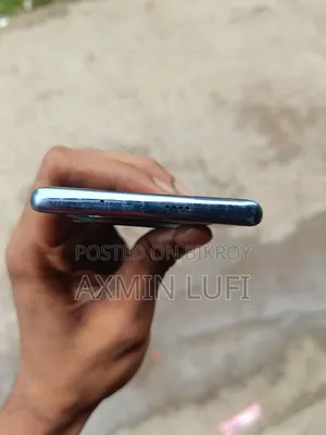 টেকনো স্পার্ক ২০ প্রো প্লাস ২৫৬ জিবি ব্ল্যাক