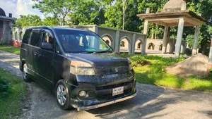 Toyota HiAce 2001 Black