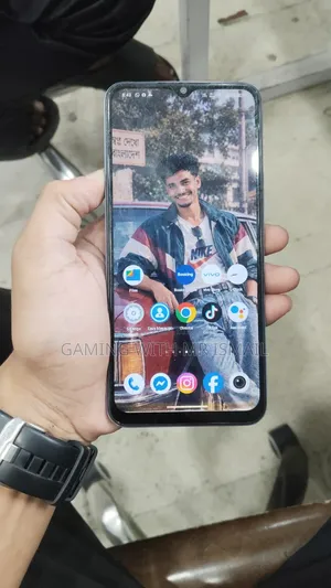 Vivo Y22s 128 GB White
