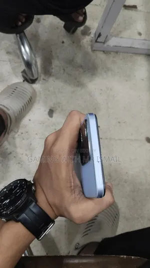 ভিভো ওয়াই২২এস ১২৮ জিবি হোয়াইট
