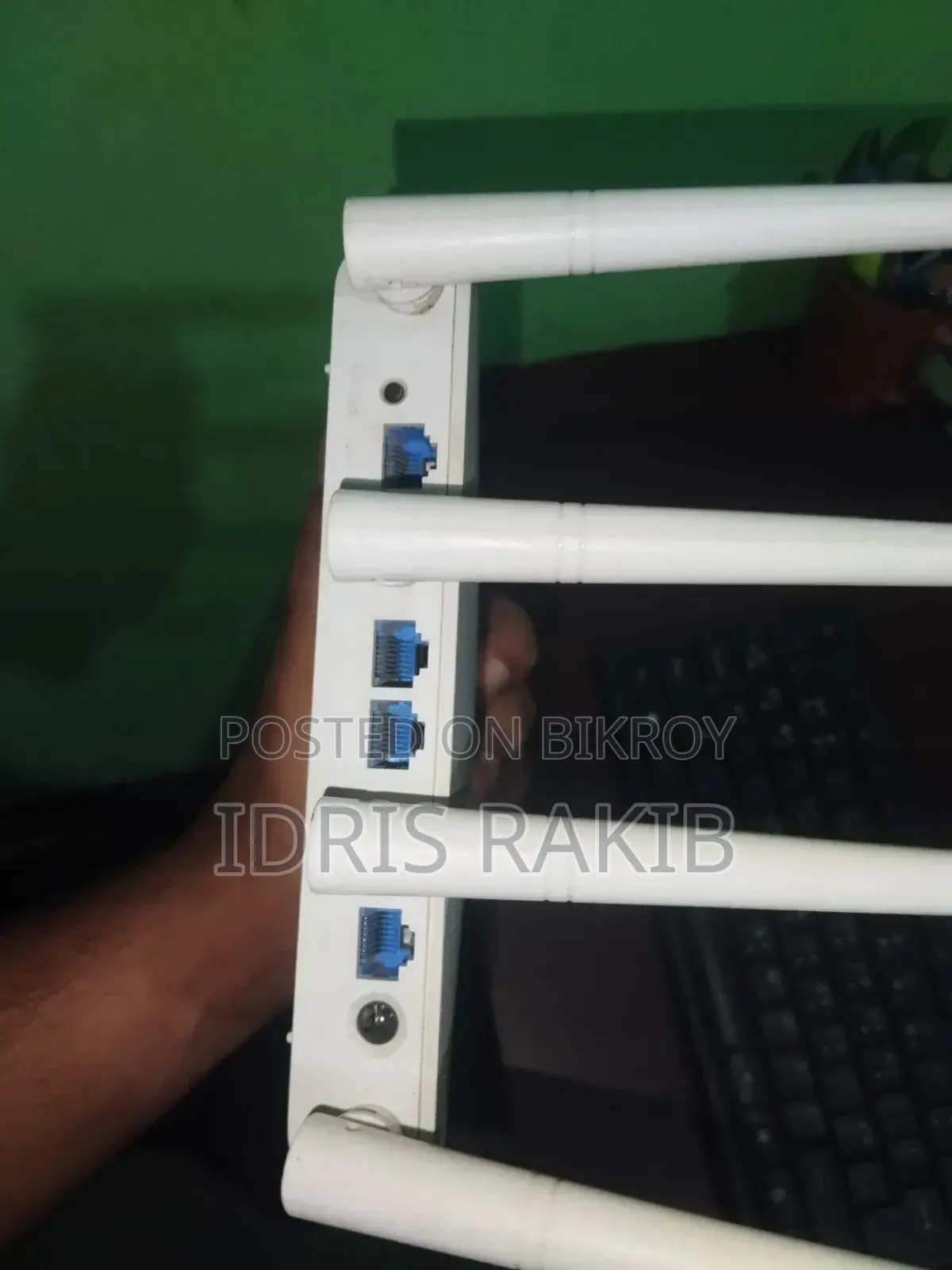 টেন্ডা এফ৬ রাউটার