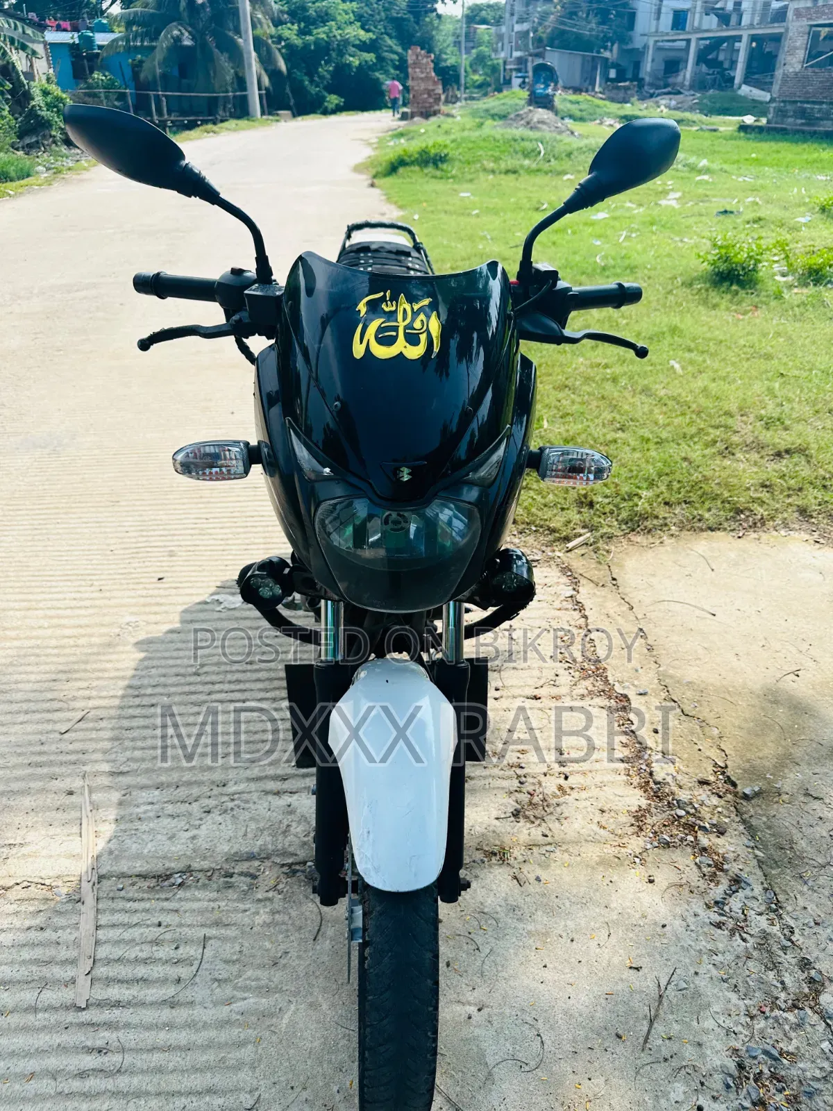 বাজাজ পালসার ১৫০ ২০১৬ কালো