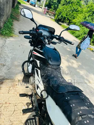 বাজাজ পালসার ১৫০ ২০১৬ কালো