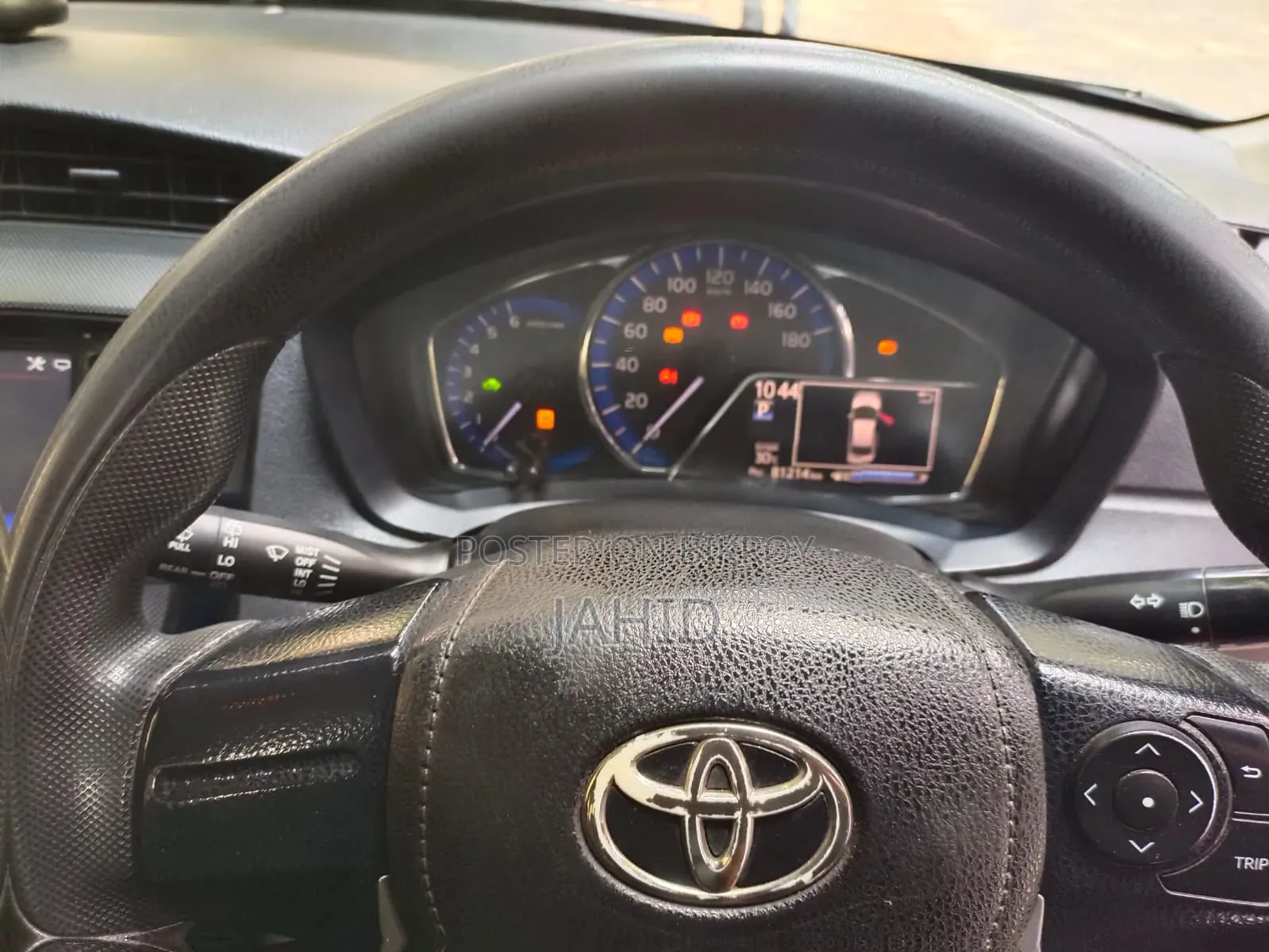 Toyota Axio 2015 Silver