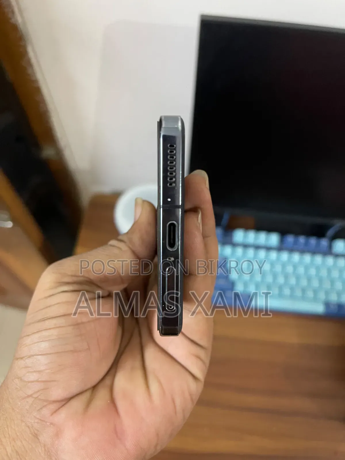 আইকিউও ১২ ৫১২ জিবি ব্ল্যাক