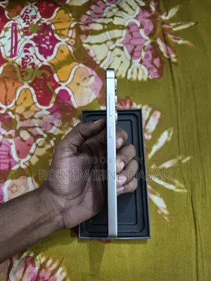 স্যামসাং গ্যালাক্সি এস২৪ এফই ১২৮ জিবি