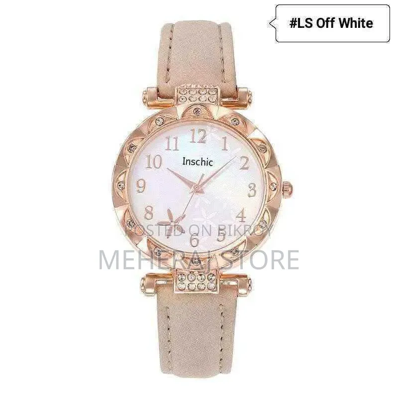 Fashion Flower Circle Dial Rhinestone Watch