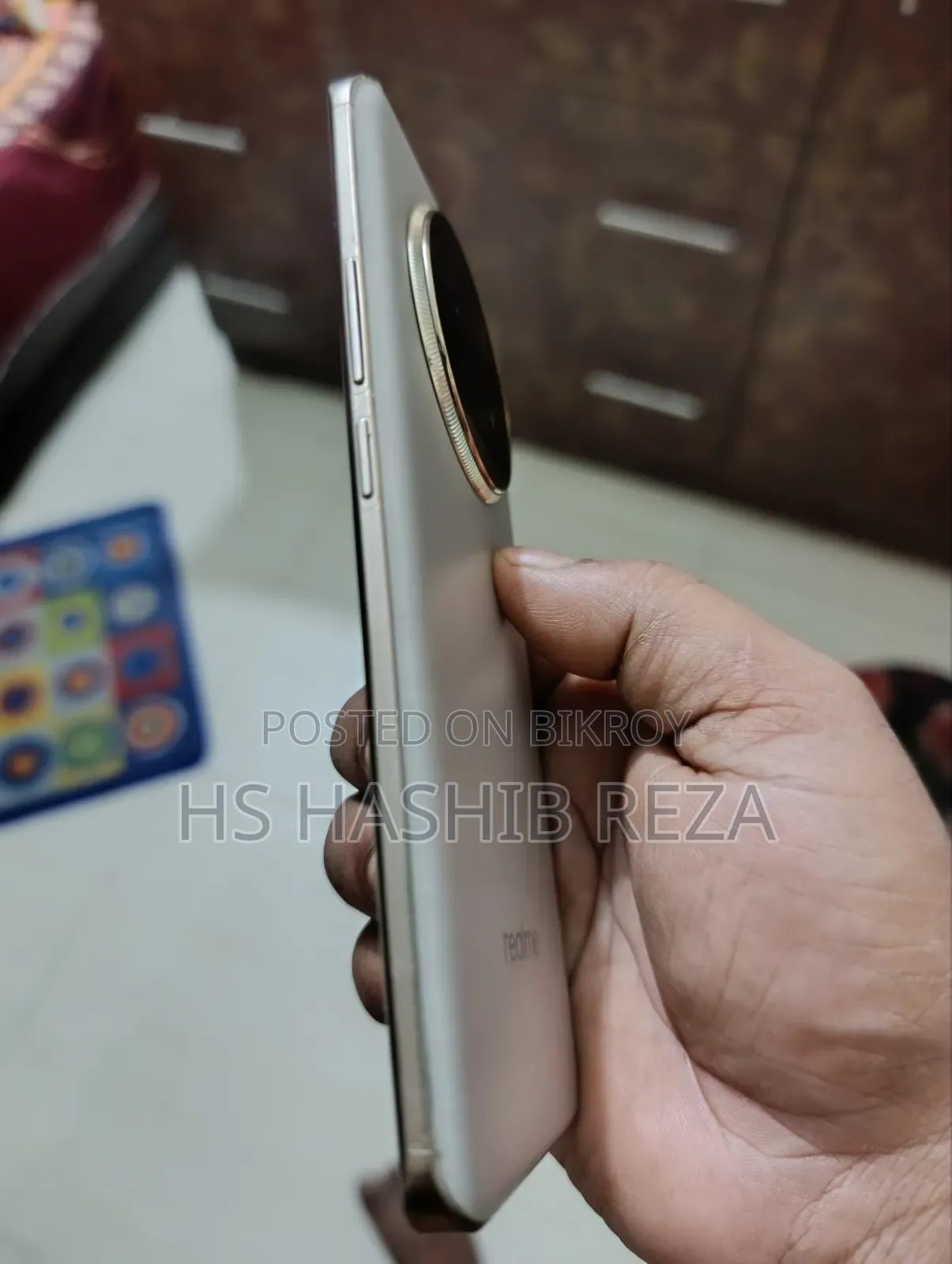 Realme 256 GB Gold