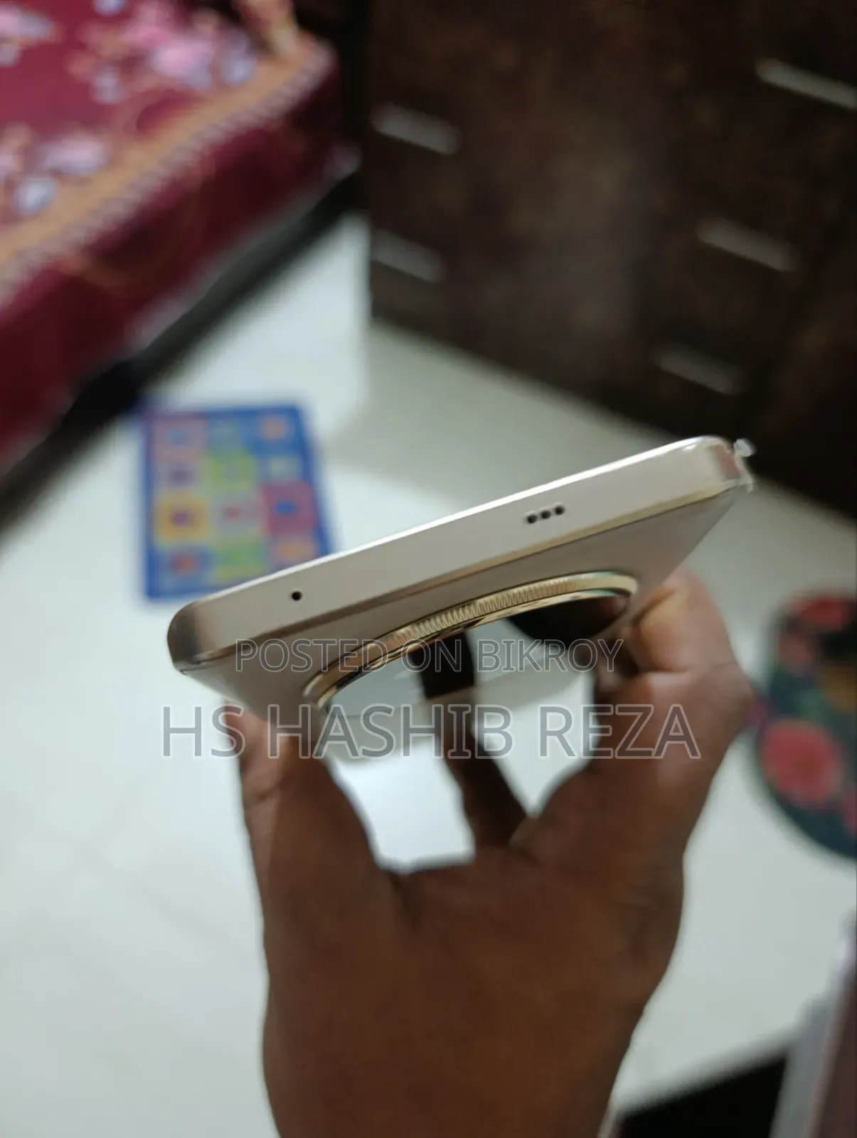 Realme 256 GB Gold