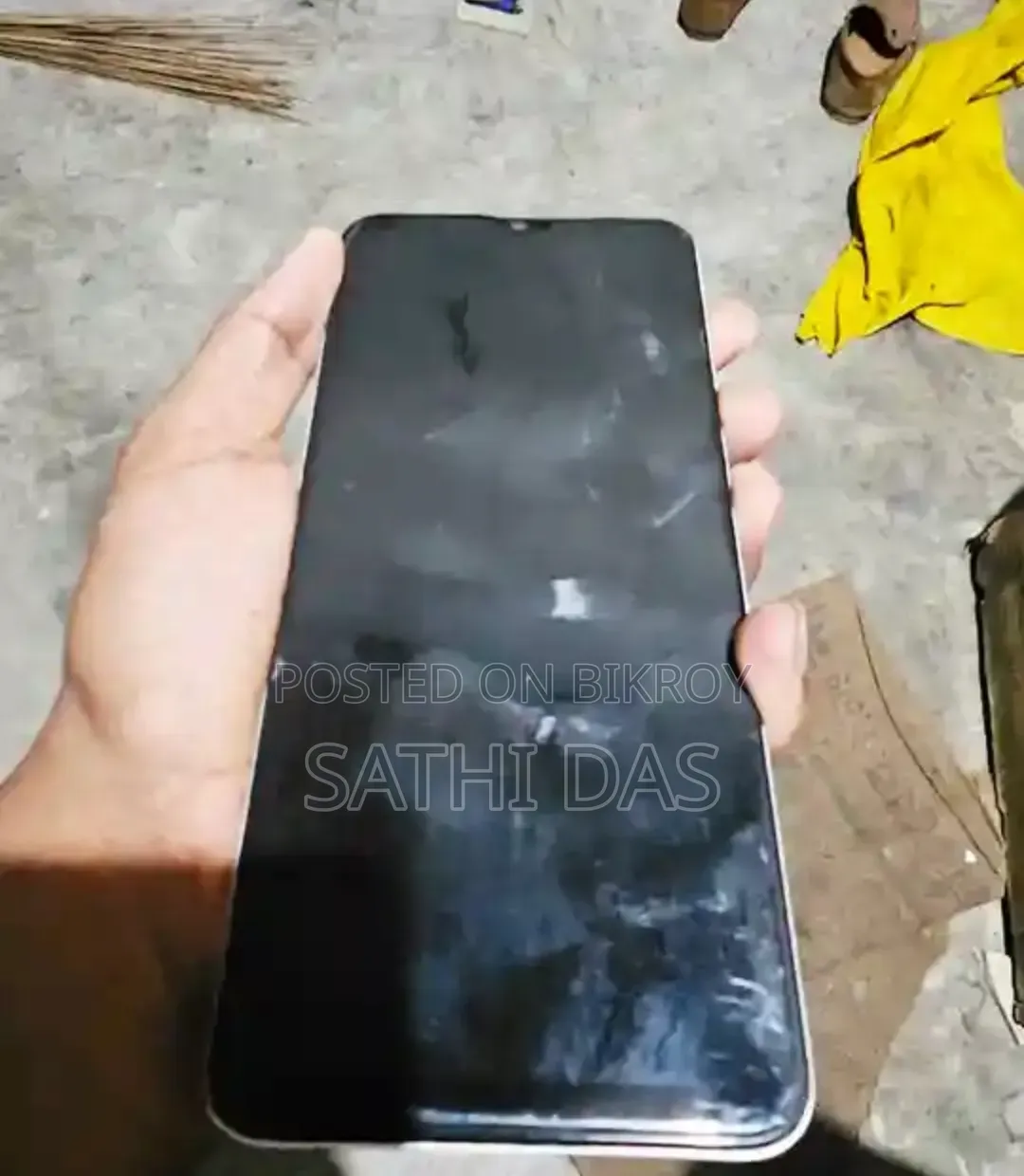 Oppo F17 ১২৮ জিবি লাল