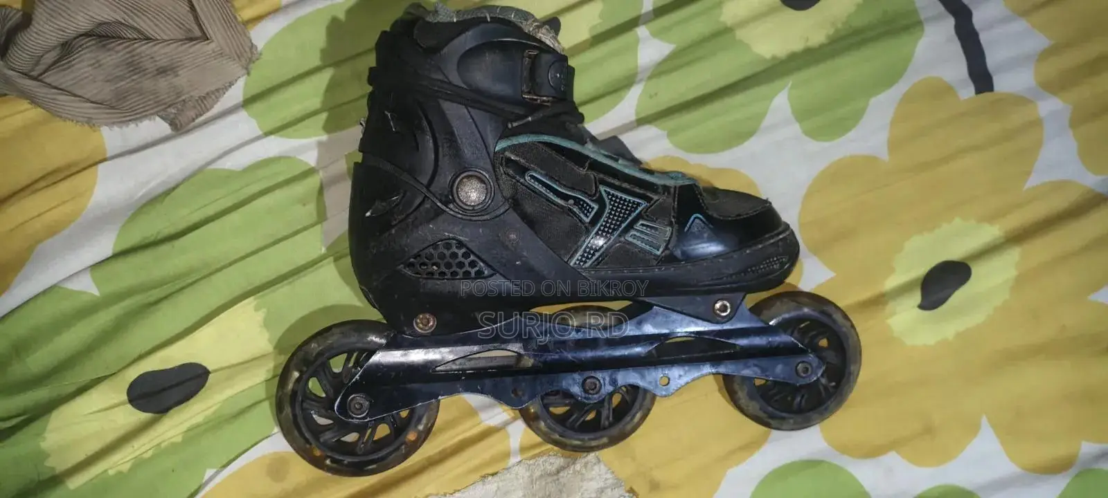 Skating Shoes