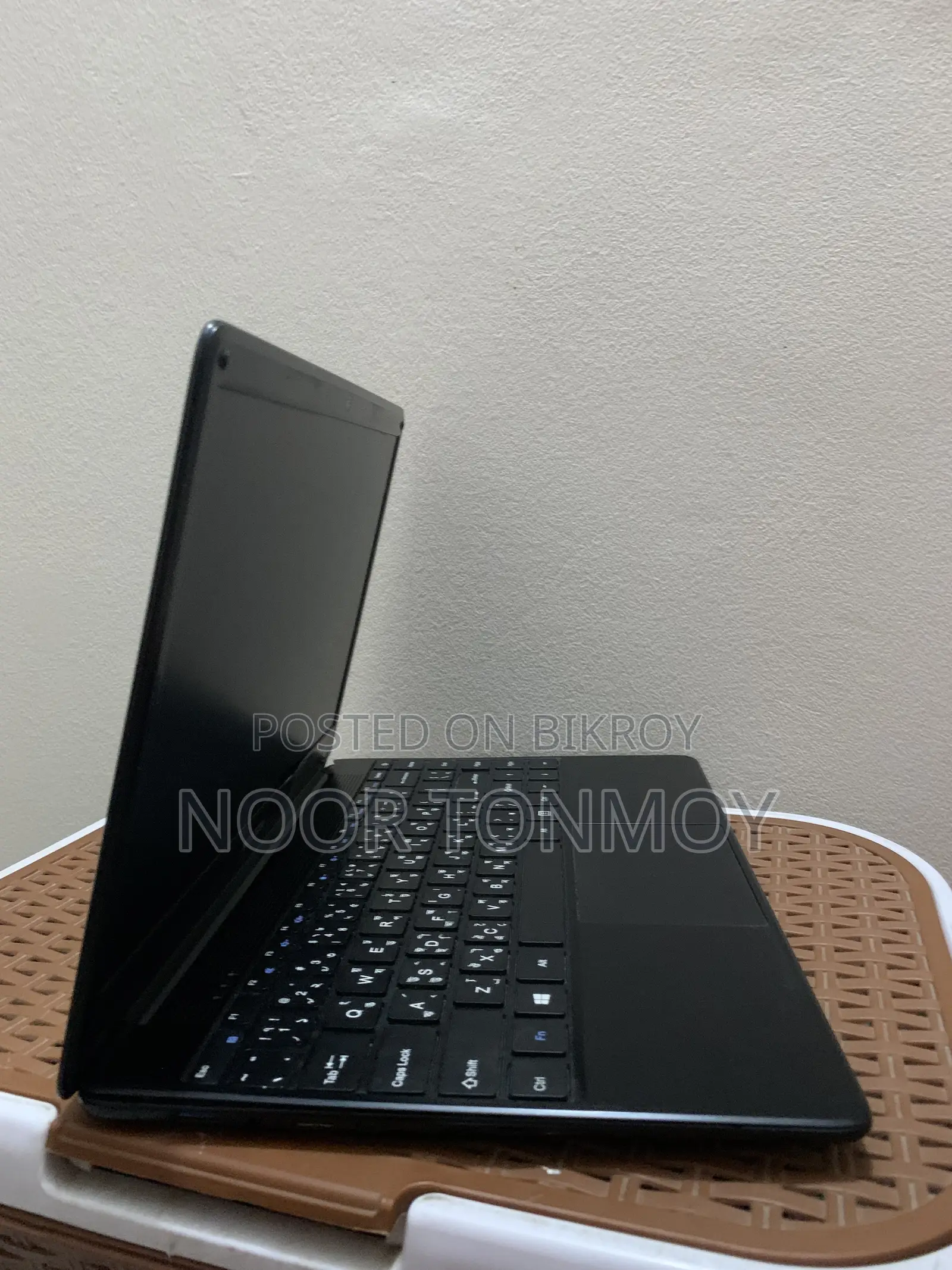 Laptop 4GB RAM 256GB SSD