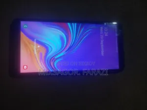 স্যামসাং গ্যালাক্সি এ৭ ১২৮ জিবি ব্ল্যাক