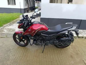 New Honda X-Blade 160 2023 Red