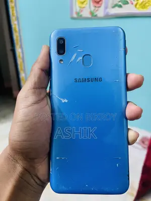 Samsung Galaxy A30 64 GB Blue