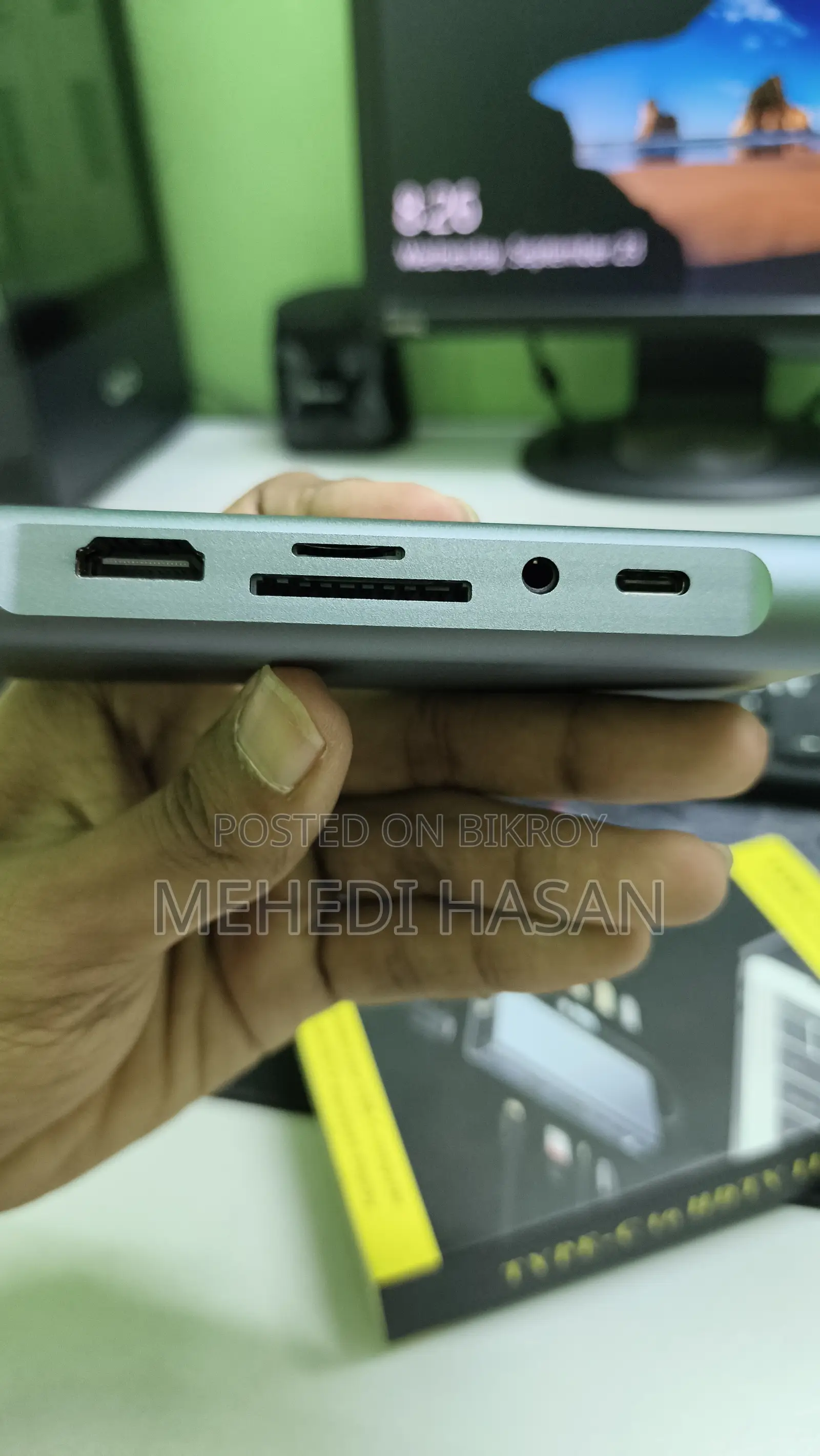11 Port USB Hub