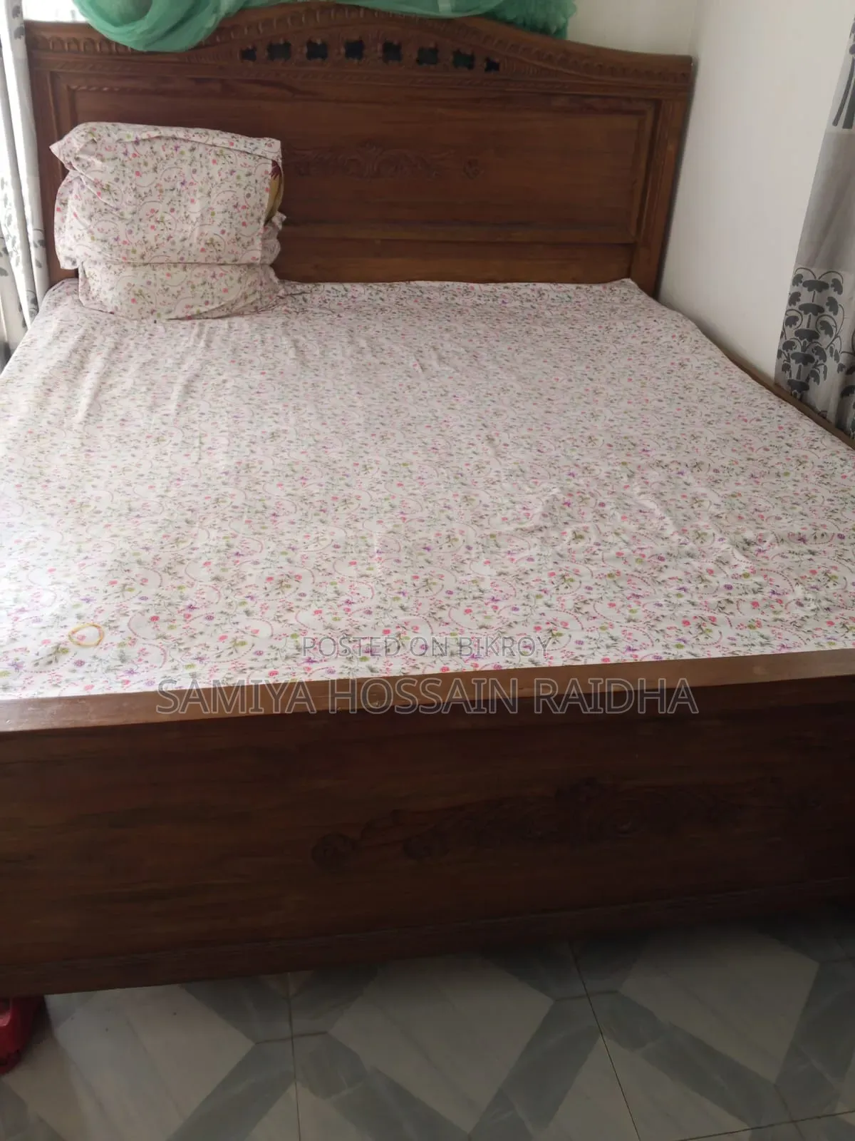 Bed at Discount Price