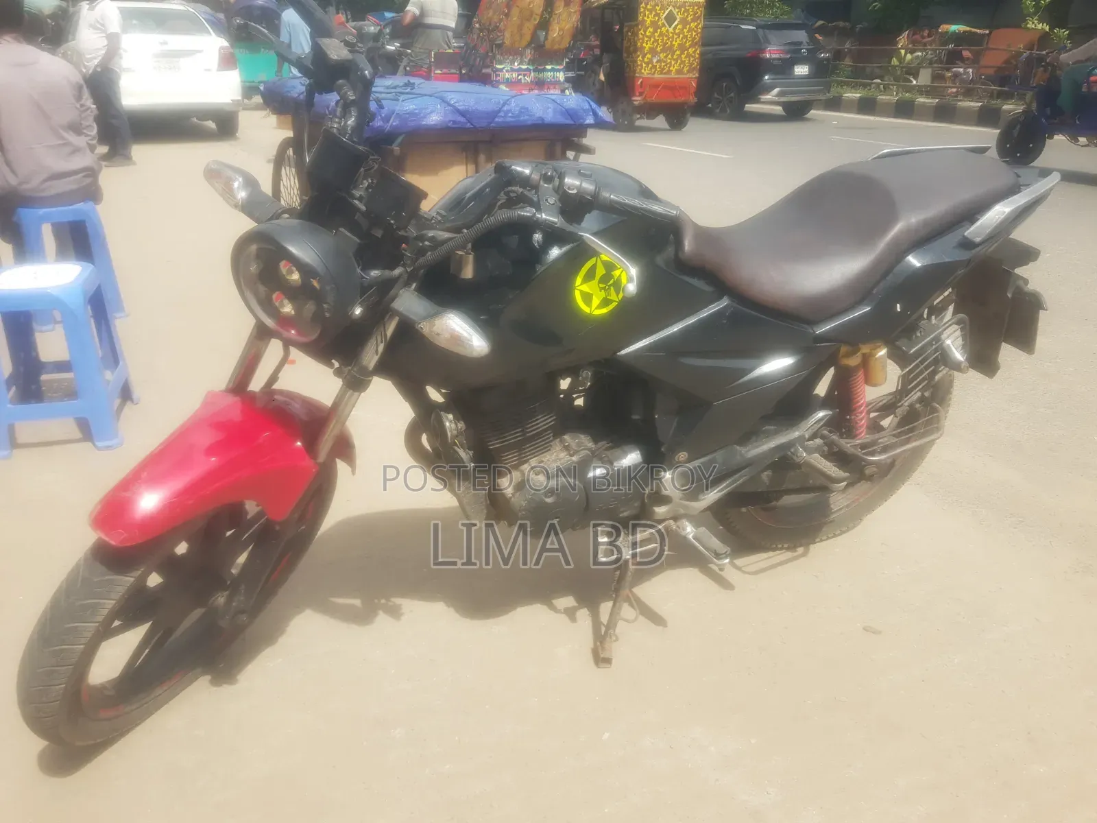 হিরো এক্সট্রিম ১২৫আর ২০১৫ কালো