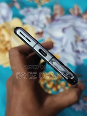 ওয়ানপ্লাস ১১ ২৫৬ জিবি ব্ল্যাক
