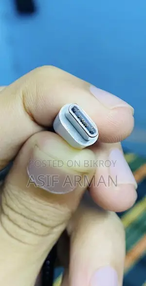 অ্যাপল আইফোন ১১ ১২৮ জিবি হোয়াইট