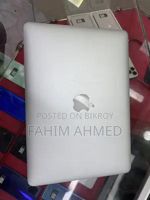 ল্যাপটপ অ্যাপল ম্যাকবুক এয়ার ২০১৭ ৮জিবি এইচডিডি+এসএসডি ১২৮জিবি