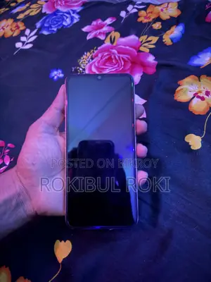 Vivo Y16 64 GB Gold