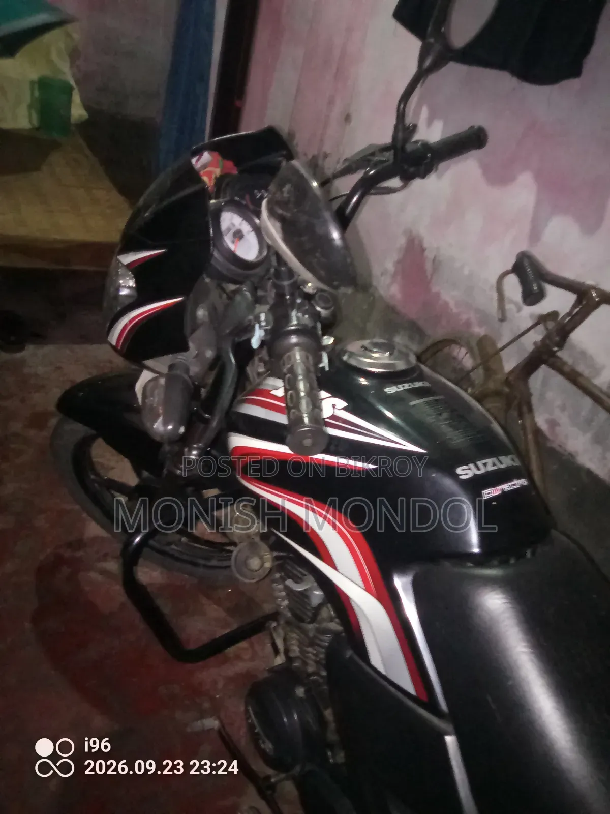 টিভিএস মেট্রো ২০১৯ ব্ল্যাক
