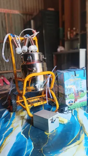 Cow Milking Machine