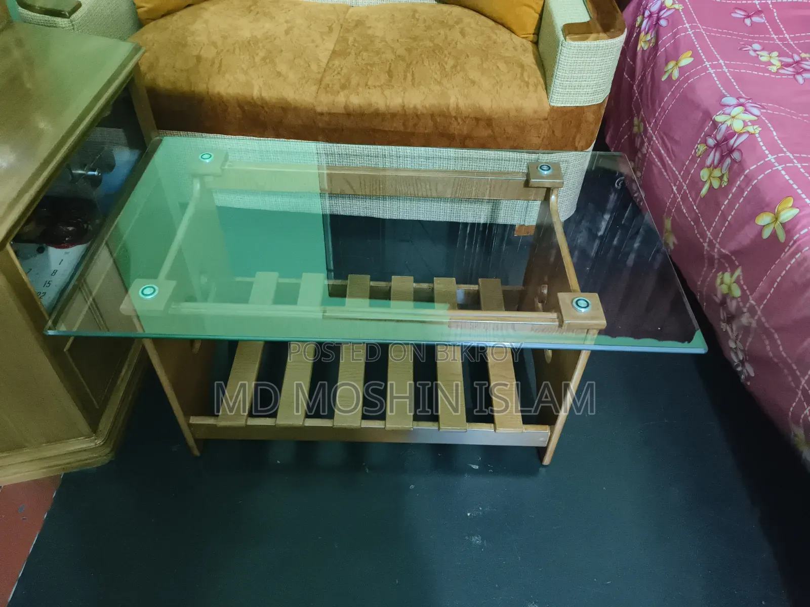 ঘরে জায়গা হচ্ছে না তাই বিক্রি করে দেব