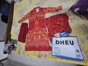 70% Discount on 2 Georgette M Size items from Sara & DHEU worth