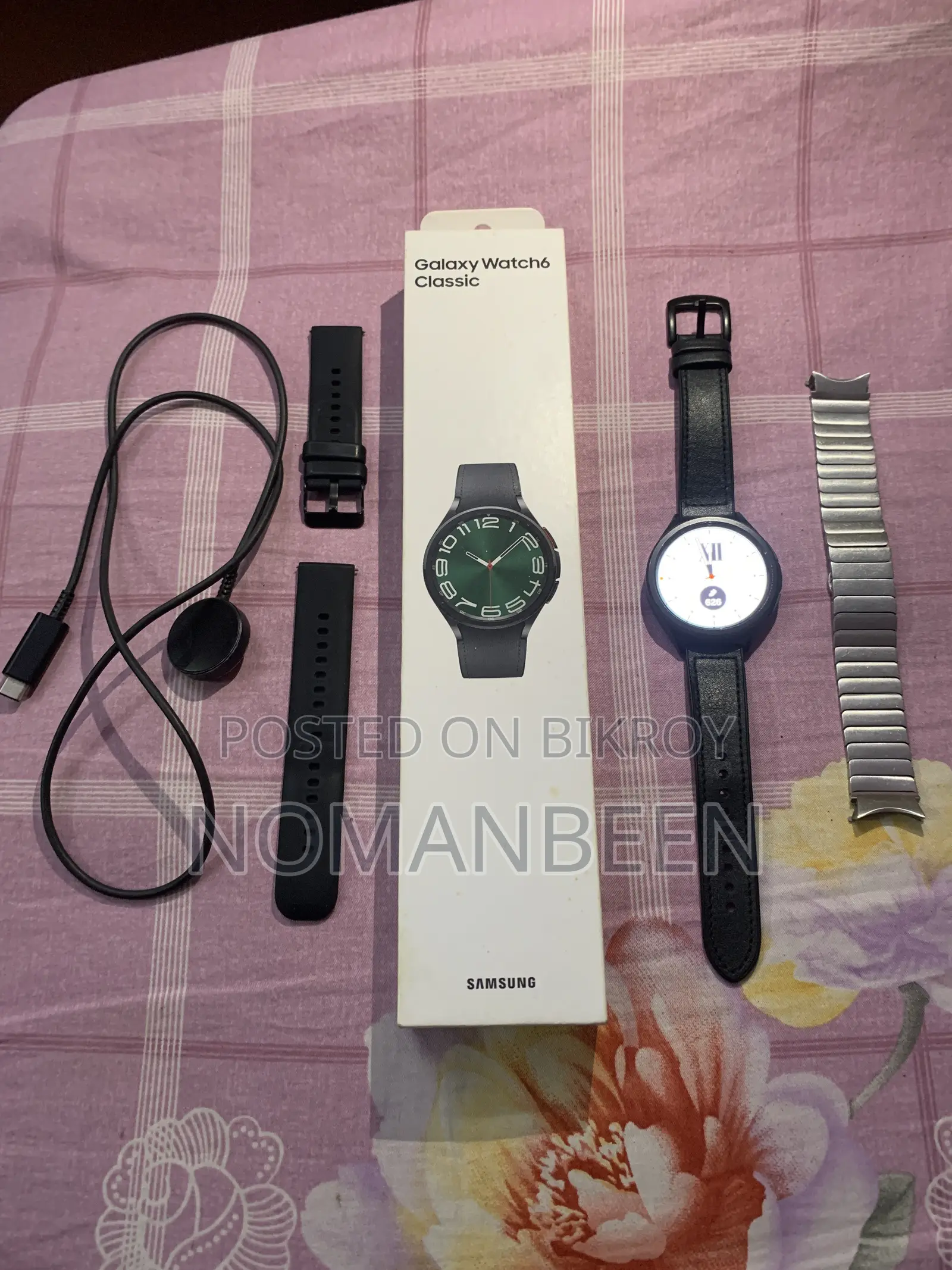 Samsung Galaxy Watch 6 Classic With Box and Extra Strap