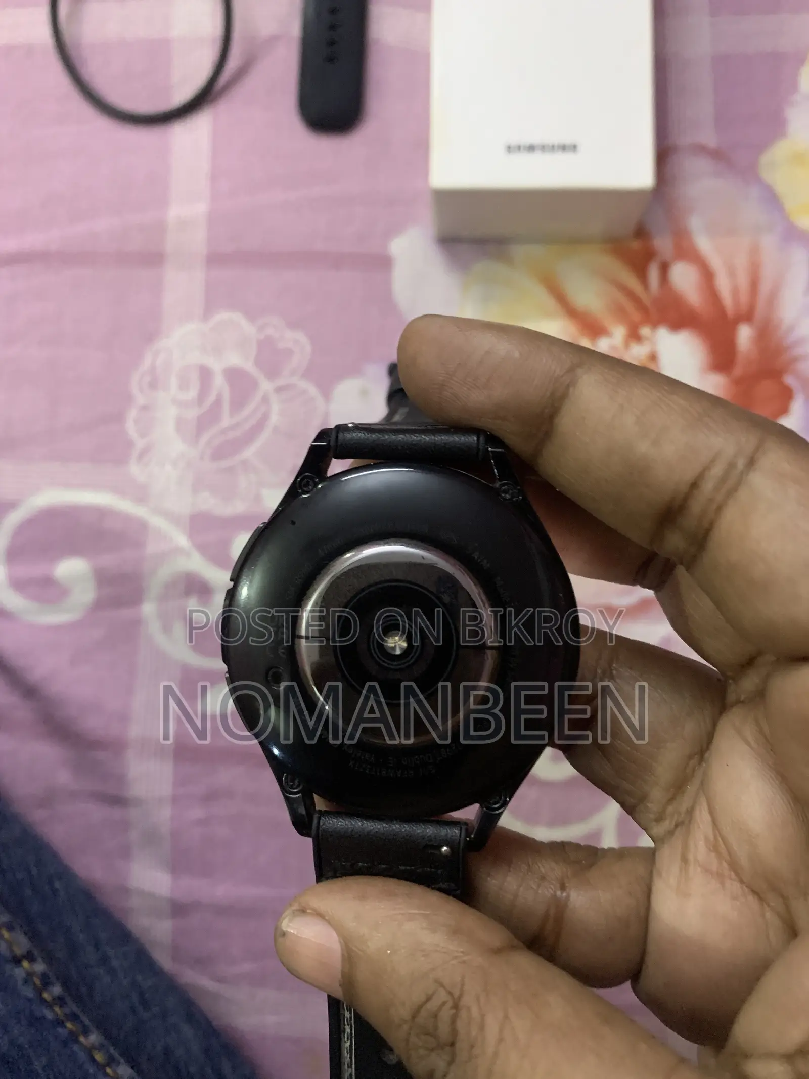 Samsung Galaxy Watch 6 Classic With Box and Extra Strap