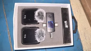 ওয়্যারলেস মাইক্রোফোন
