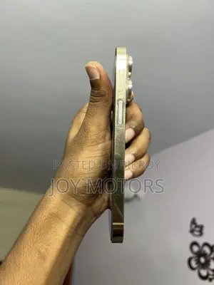 অ্যাপল আইফোন ১৪ প্রো ১২৮ জিবি গোল্ড