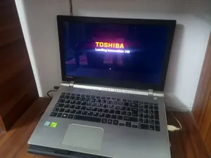 Laptop Toshiba Satellite P50 16GB Intel Core i5 SSD 256GB