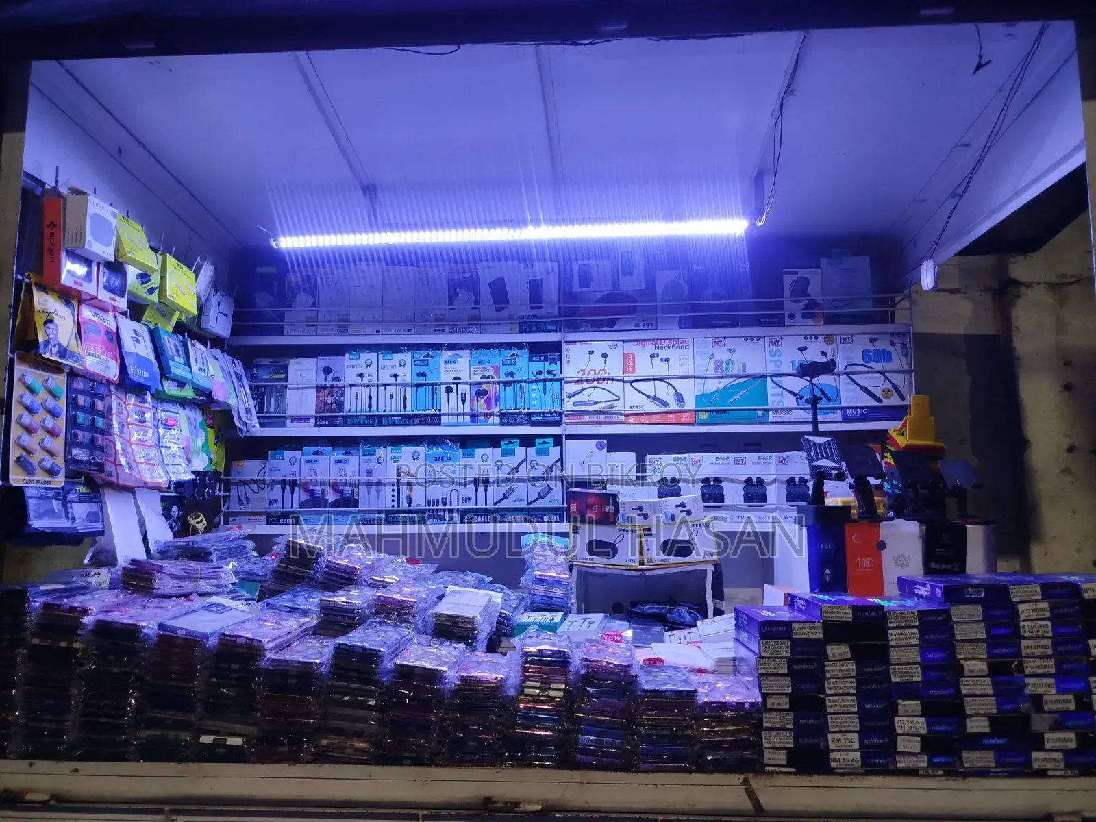 Mobile Accessories Shop/Cycle Van for Sale
