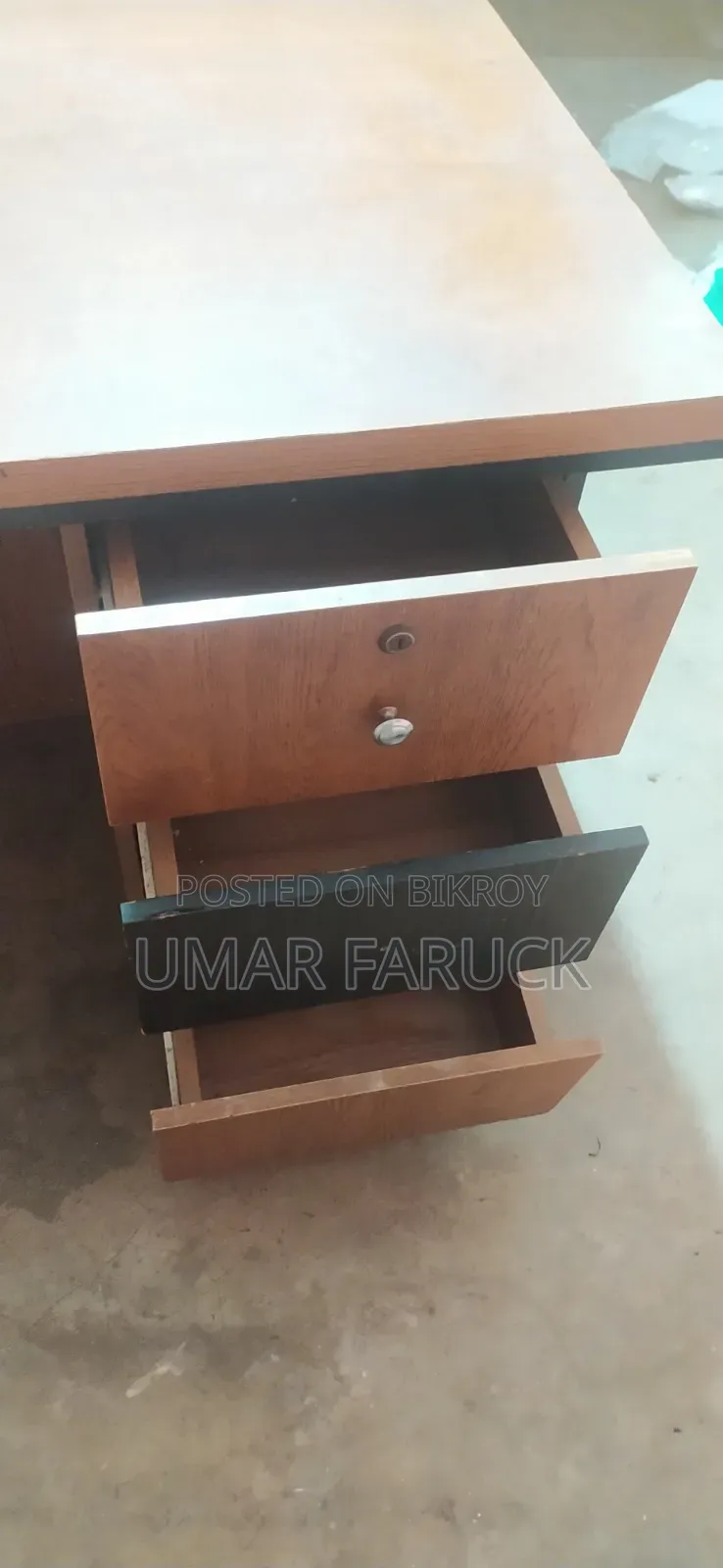 Office/Study Table