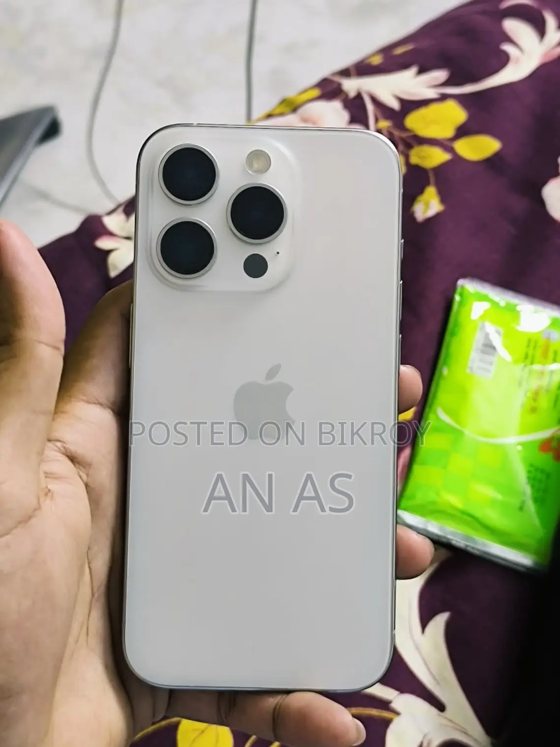 Apple iPhone 15 Pro 256 GB White