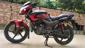 Hero Hunk 2022 Black