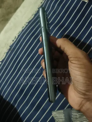 ওয়ানপ্লাস ৯আর ২৫৬ জিবি