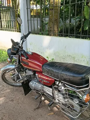 Yamaha 1998 Red
