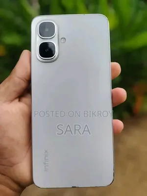 ইনফিনিক্স স্মার্ট ১০ ৬৪ জিবি হোয়াইট