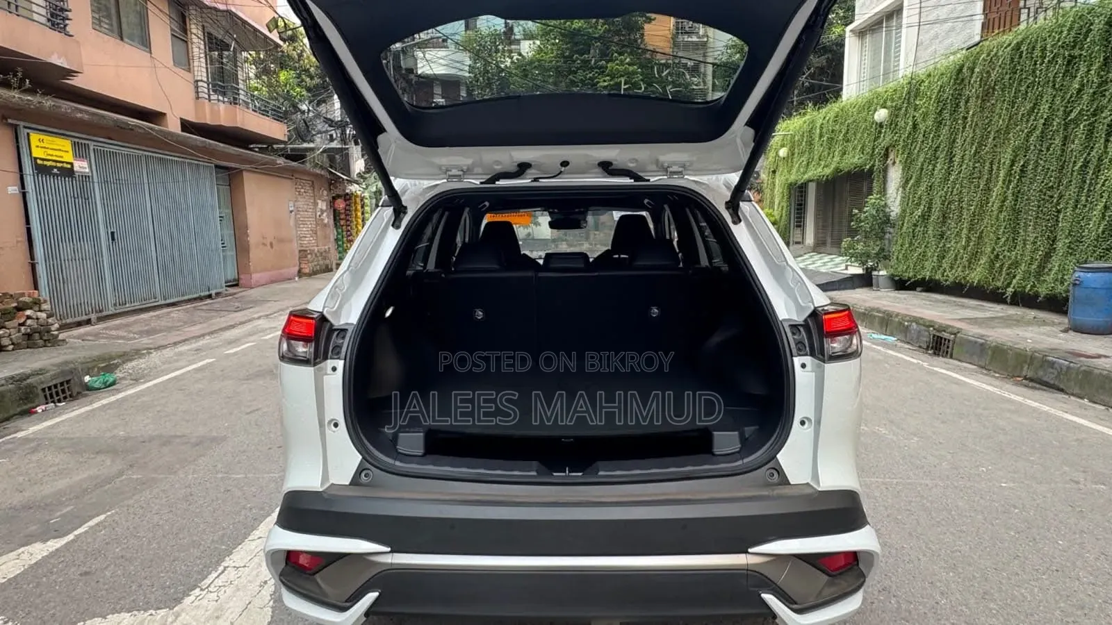 New Toyota Corolla Cross 2024 Pearl