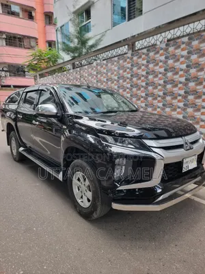 Mitsubishi Pajero V90 2.8 GL 2020 Black