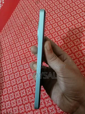 রিয়েলমি ১৩ প্রো প্লাস ৫জি ২৫৬ জিবি