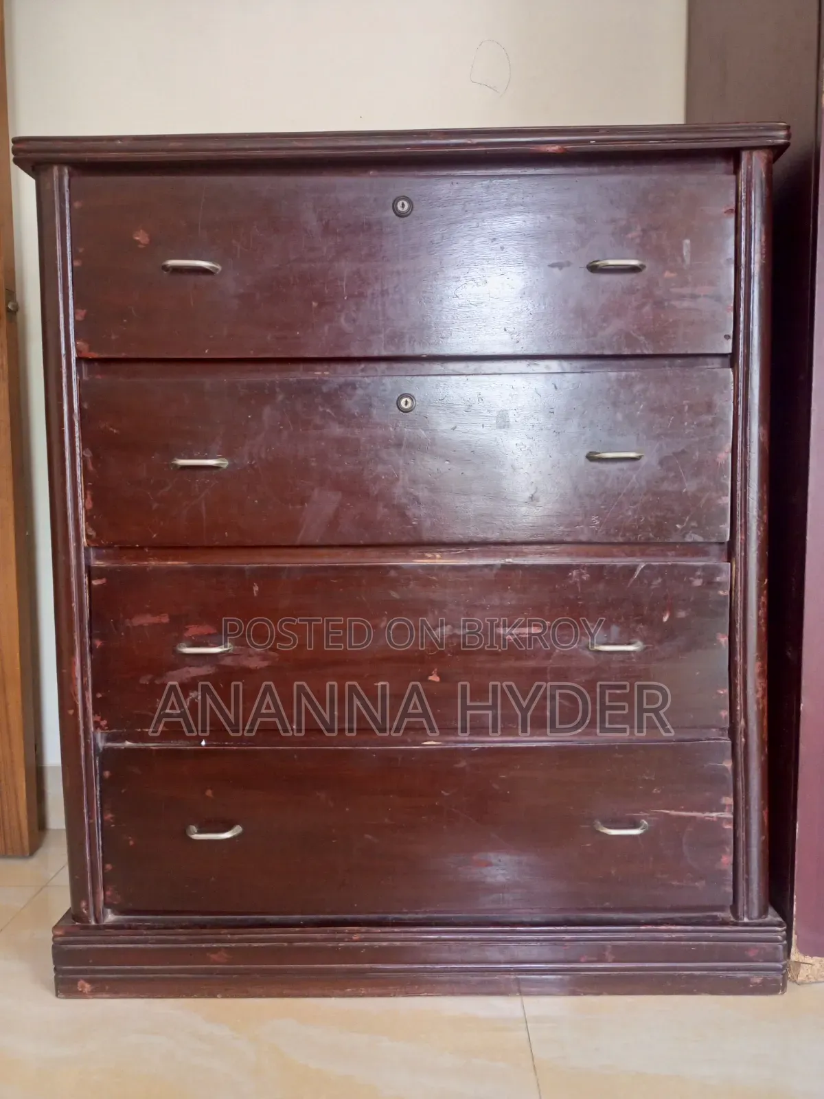 Clothes Wardrobe
